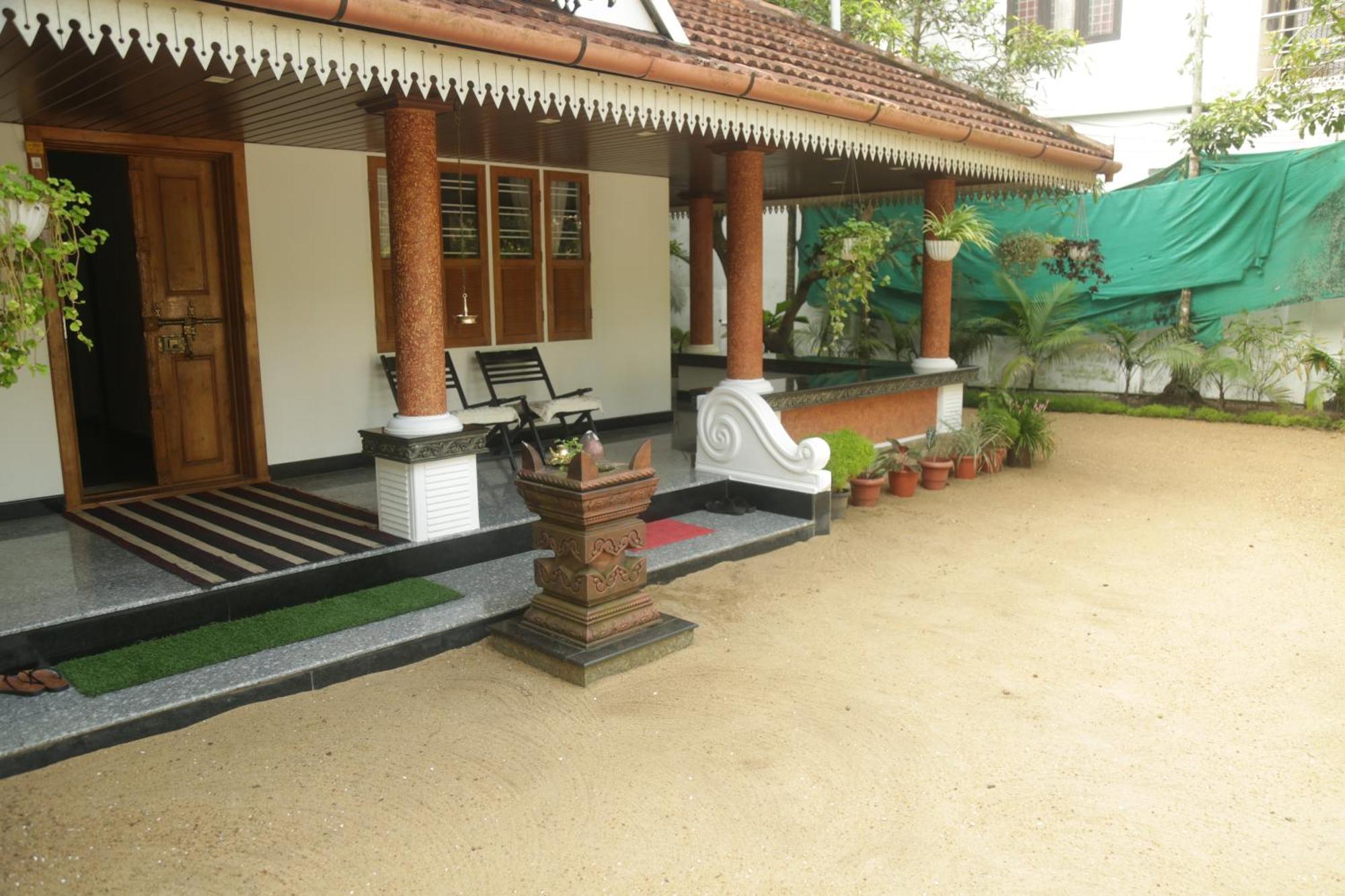 Mi Casa Tu Casa Homestay Коччи Экстерьер фото
