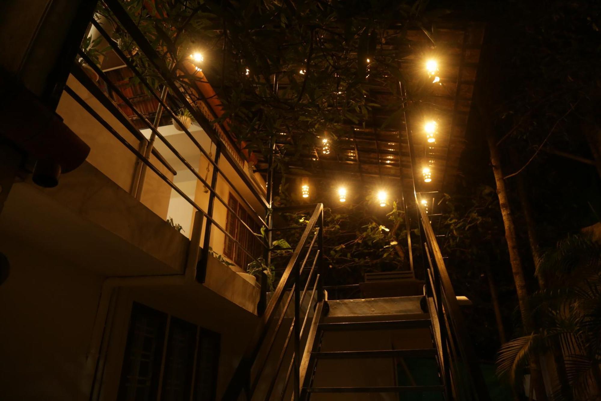 Mi Casa Tu Casa Homestay Коччи Экстерьер фото